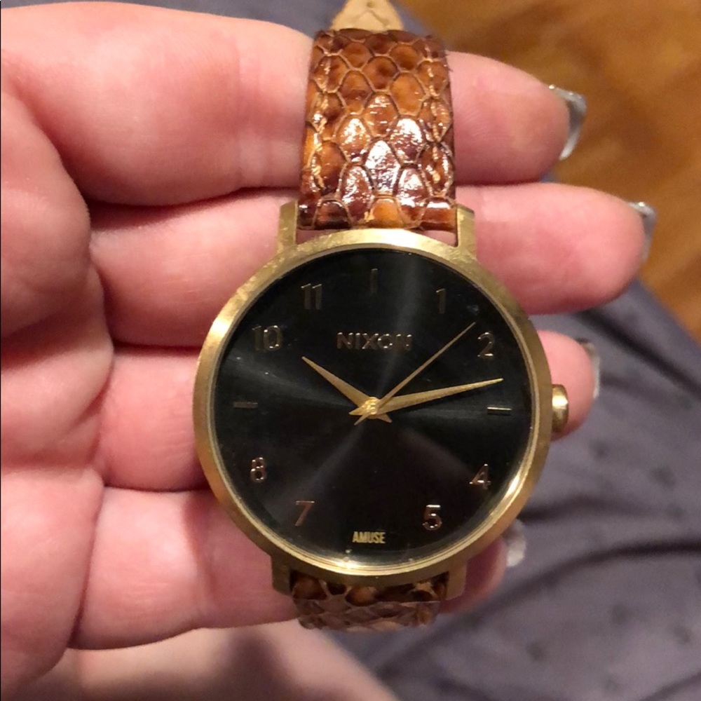 Nixon watch